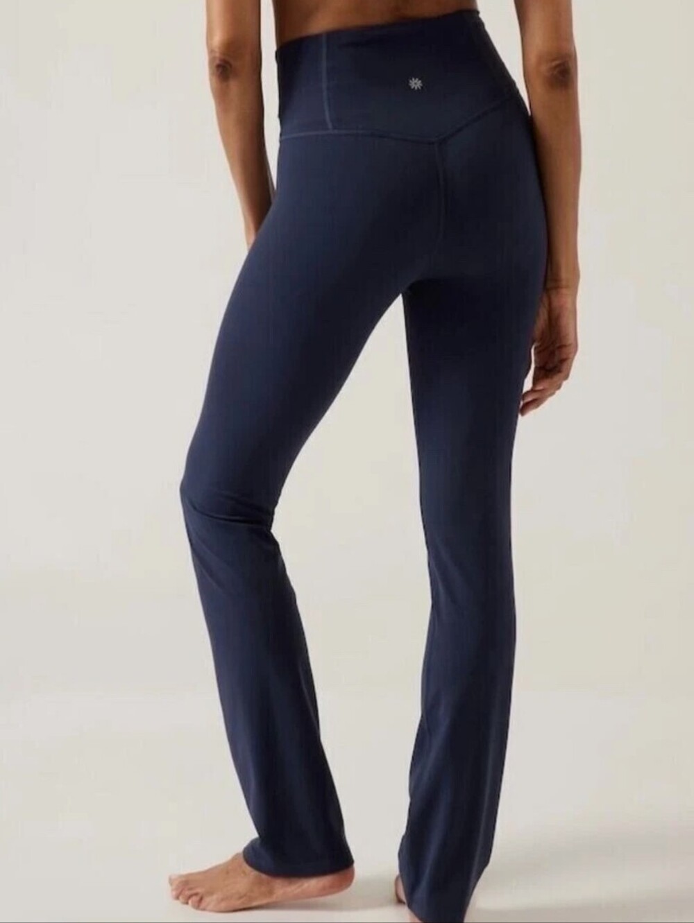 Athleta Elation Straight Leg Pants in Navy Size L